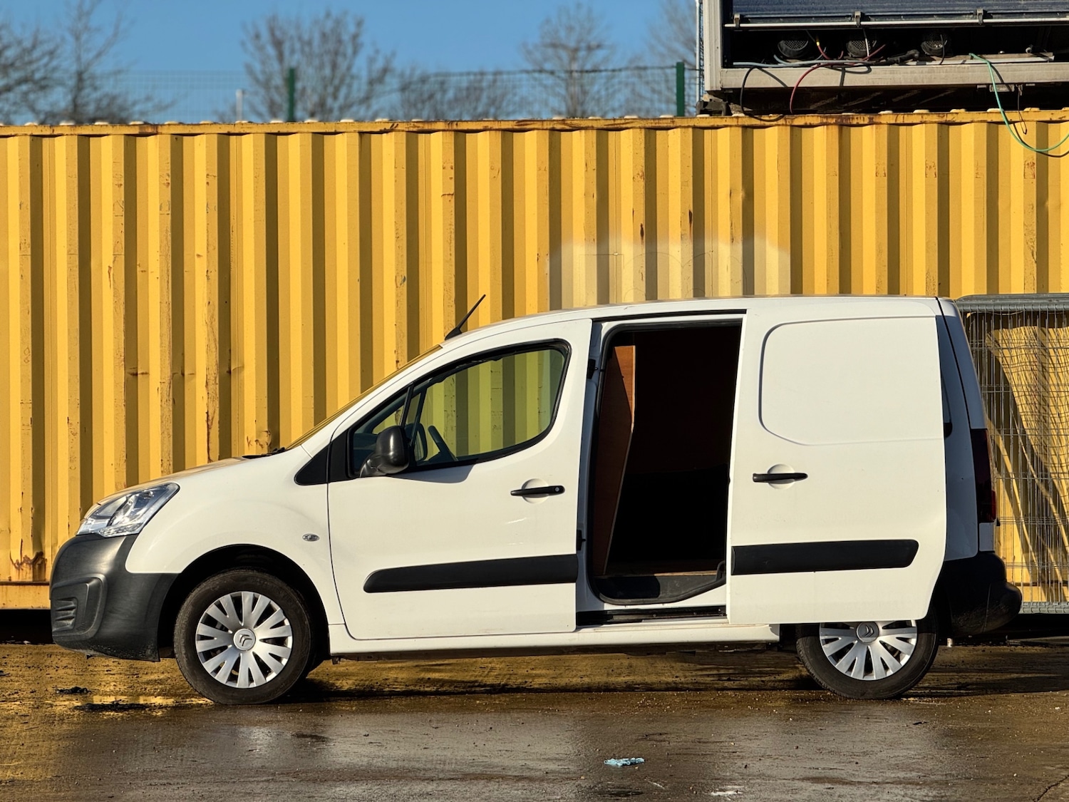 Used Citroen Berlingo 2018 for sale - 76603301: Photo 8