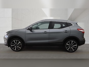 Used Nissan Qashqai 2017 for sale - 78920259: Photo