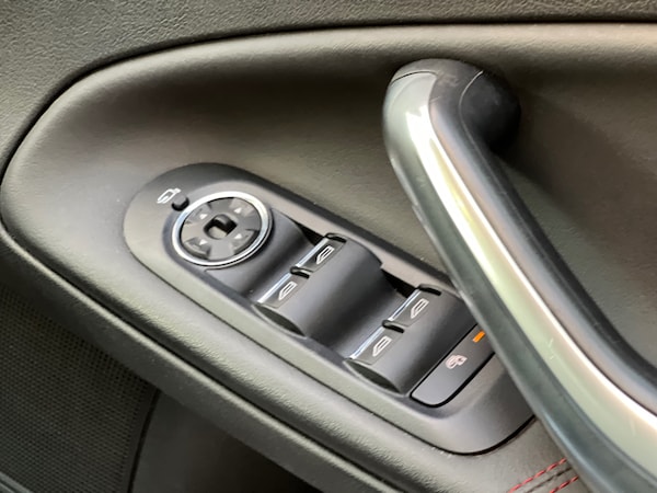 Used Ford Mondeo 2011 for sale - 76024993: Photo 17