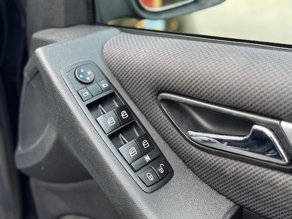 Used Mercedes-Benz B Class 2011 for sale - 75332085: Photo 10