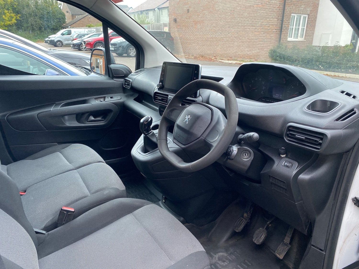 Used Peugeot Partner 2020 for sale - 76364405: Photo 14