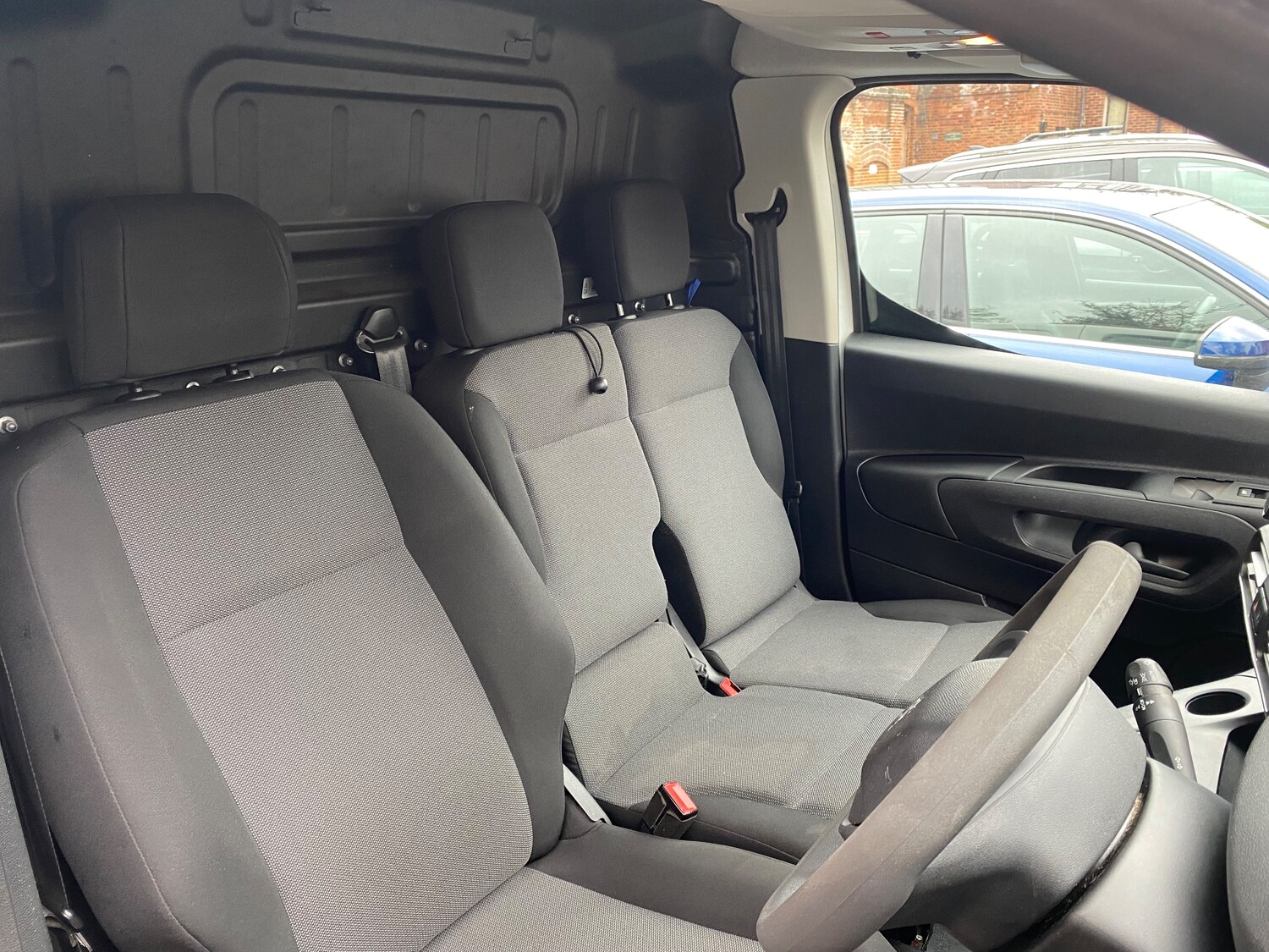 Used Peugeot Partner 2020 for sale - 76364405: Photo 16