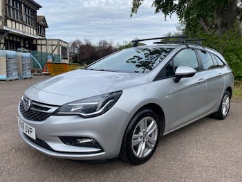 Used Vauxhall Astra 2018 for sale - 79805786: Photo