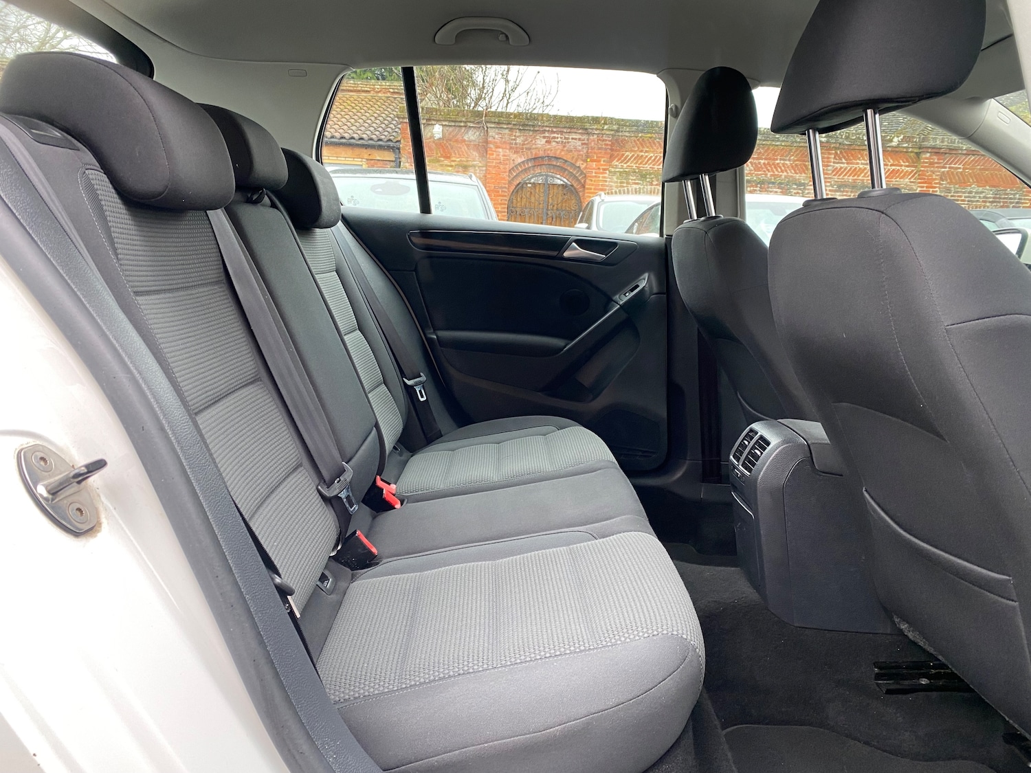 Used Volkswagen Golf 2012 for sale - 77603824: Photo 17