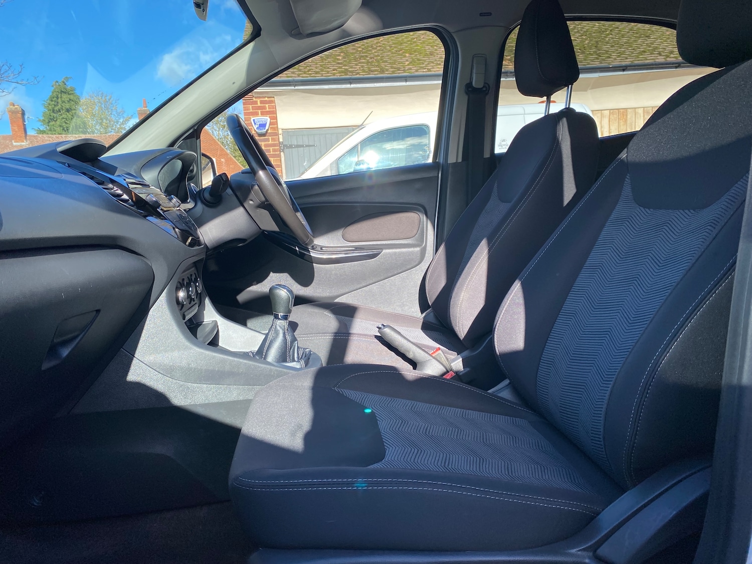 Used Ford Ka+ 2018 for sale - 76364395: Photo 22