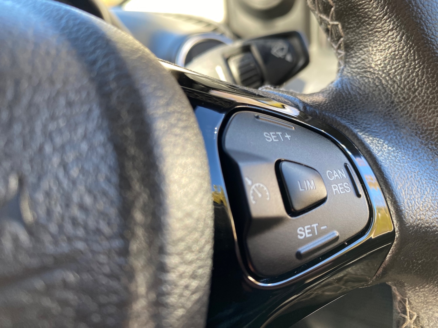 Used Ford Ka+ 2018 for sale - 76364395: Photo 27