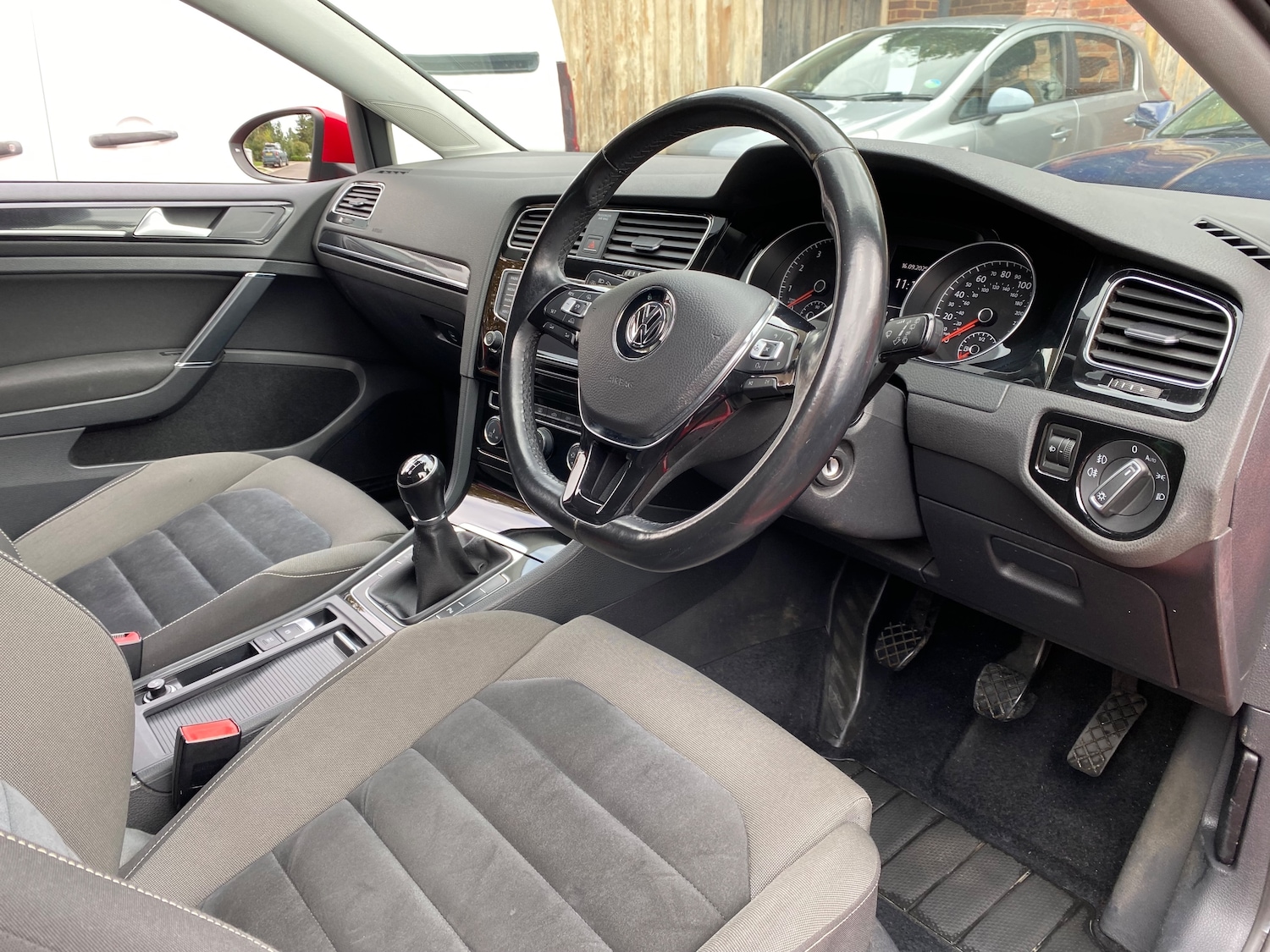 Used Volkswagen Golf 2013 for sale - 75924679: Photo 16