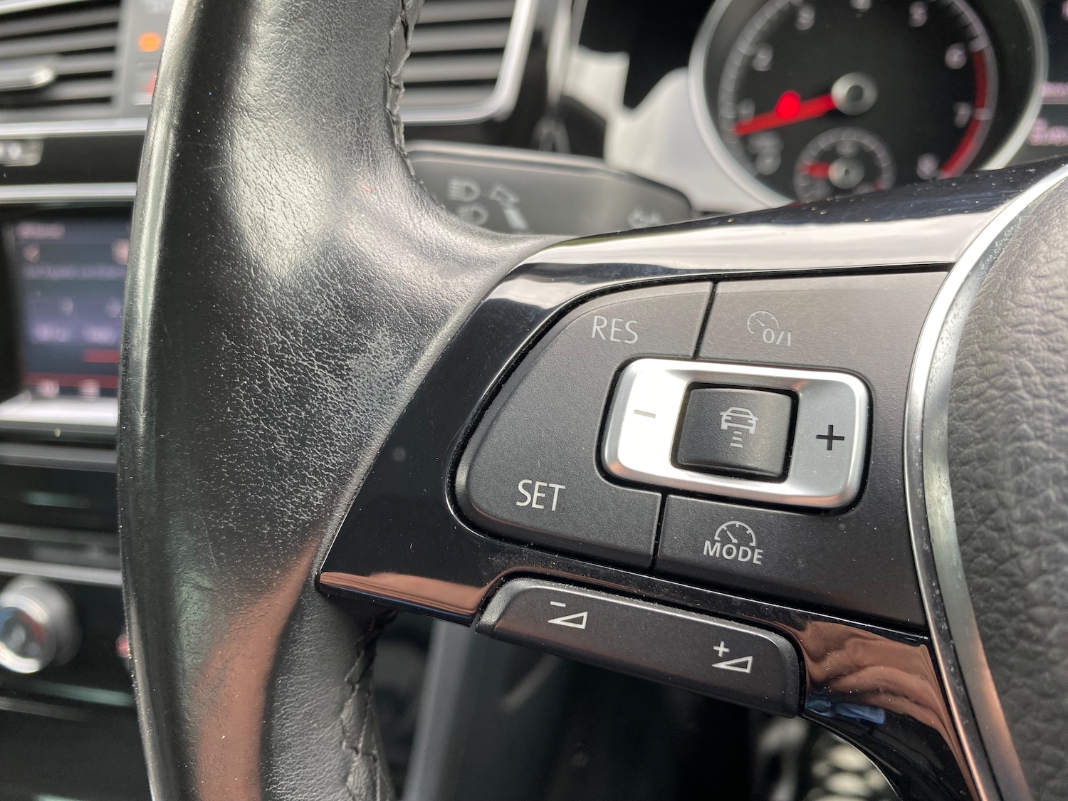 Used Volkswagen Golf 2013 for sale - 75924679: Photo 25