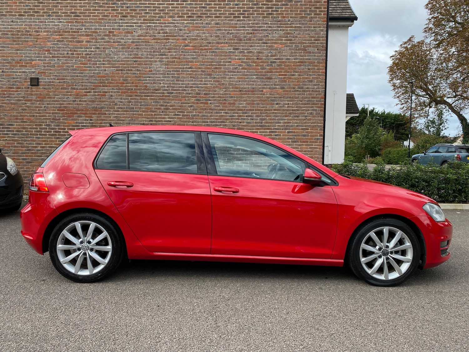 Used Volkswagen Golf 2013 for sale - 75924679: Photo 8