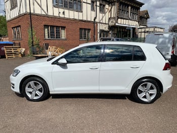 Used Volkswagen Golf 2015 for sale - 79606035: Photo