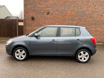 Used Skoda Fabia 2014 for sale - 77336907: Photo