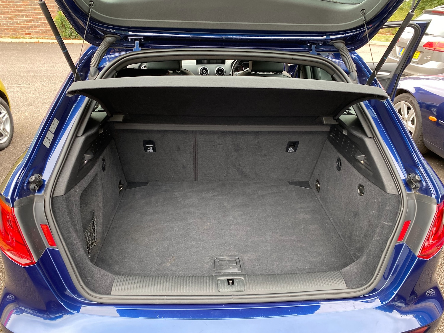 Vehicle 27