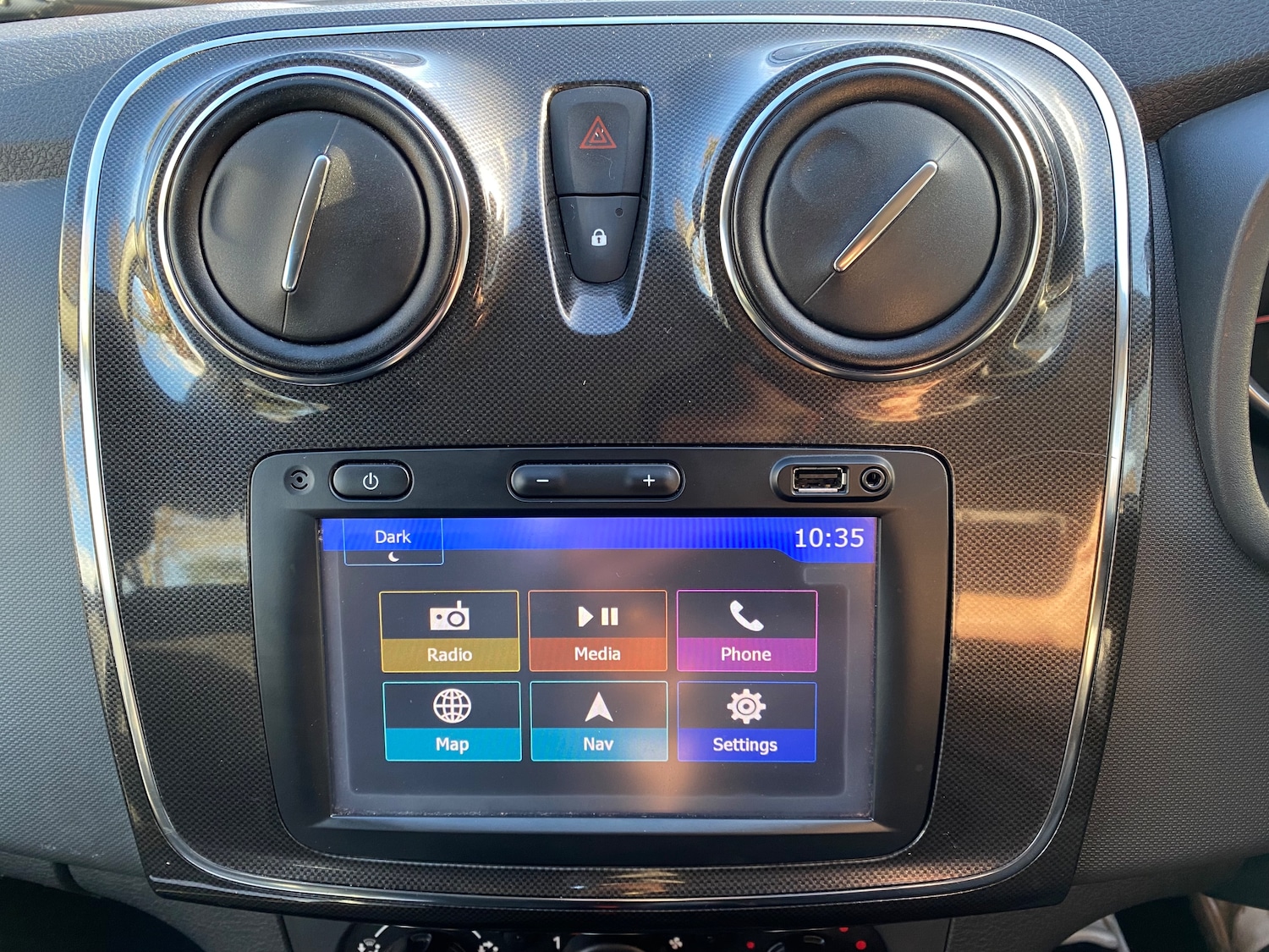 Used Dacia Sandero 2018 for sale - 76819765: Photo 21