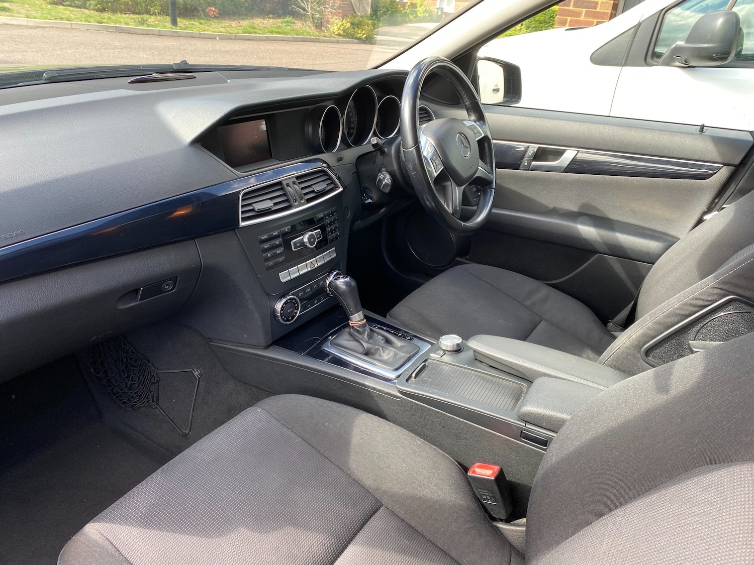 Used Mercedes-Benz C Class 2011 for sale - 77128624: Photo 17