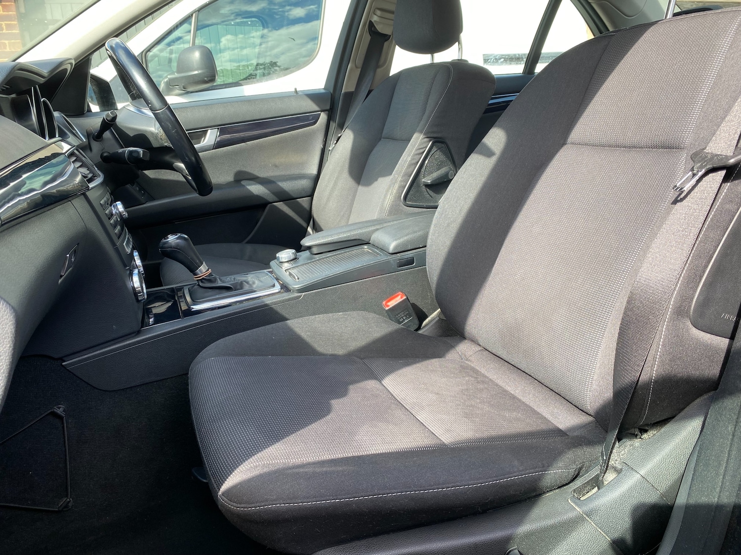 Used Mercedes-Benz C Class 2011 for sale - 77128624: Photo 18