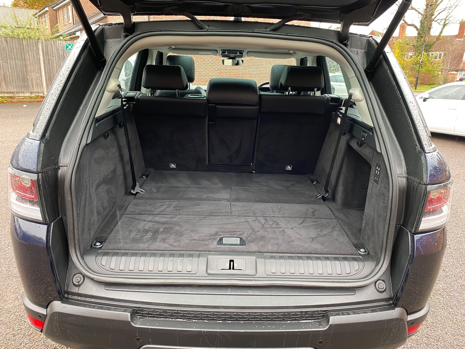 Used Land Rover Range Rover Sport 2017 for sale - 76341040: Photo 13