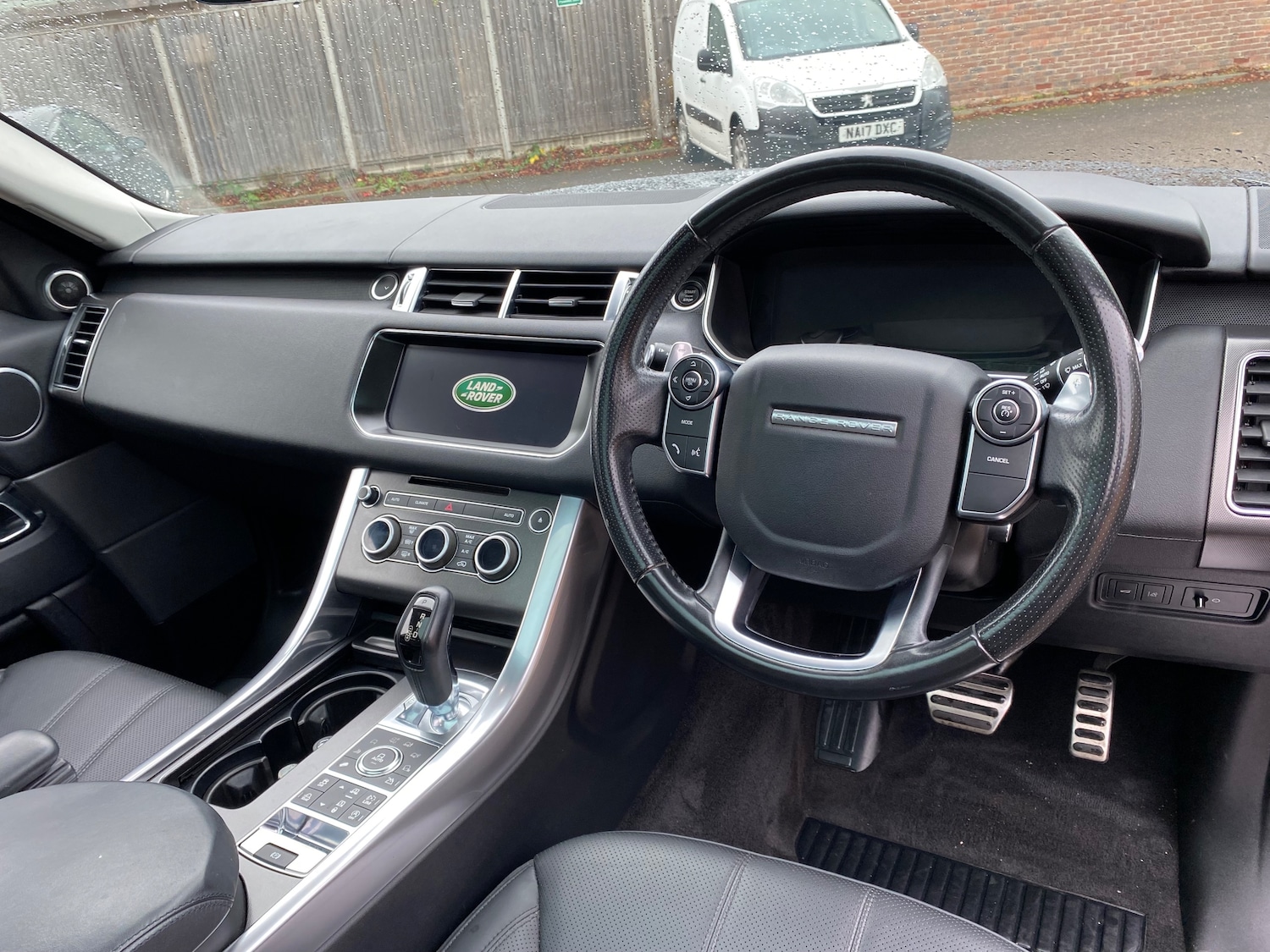 Used Land Rover Range Rover Sport 2017 for sale - 76341040: Photo 20