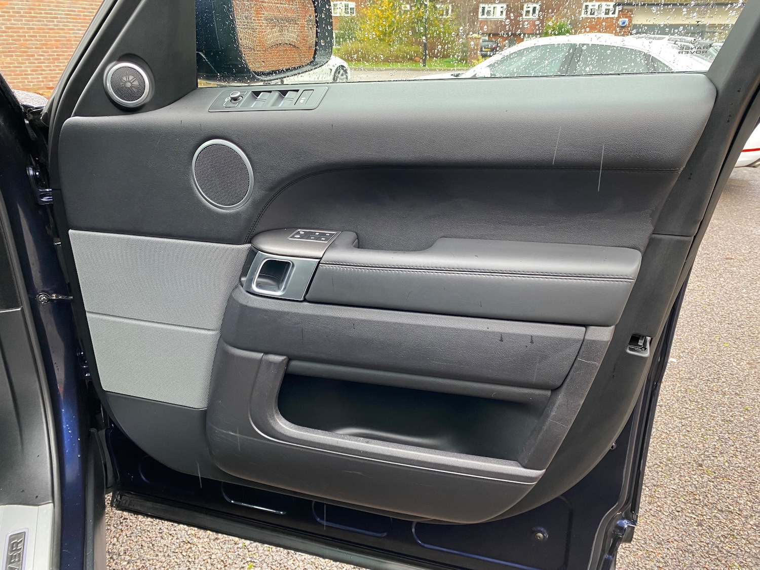 Used Land Rover Range Rover Sport 2017 for sale - 76341040: Photo 27