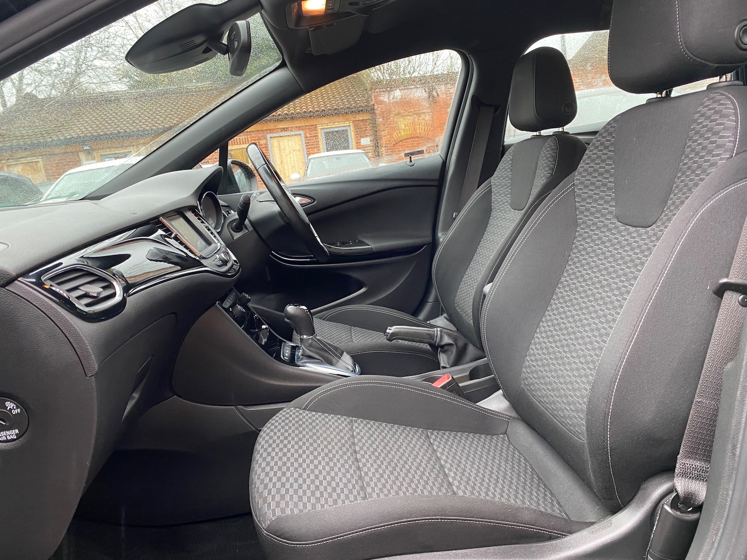 Used Vauxhall Astra 2017 for sale - 77297250: Photo 15