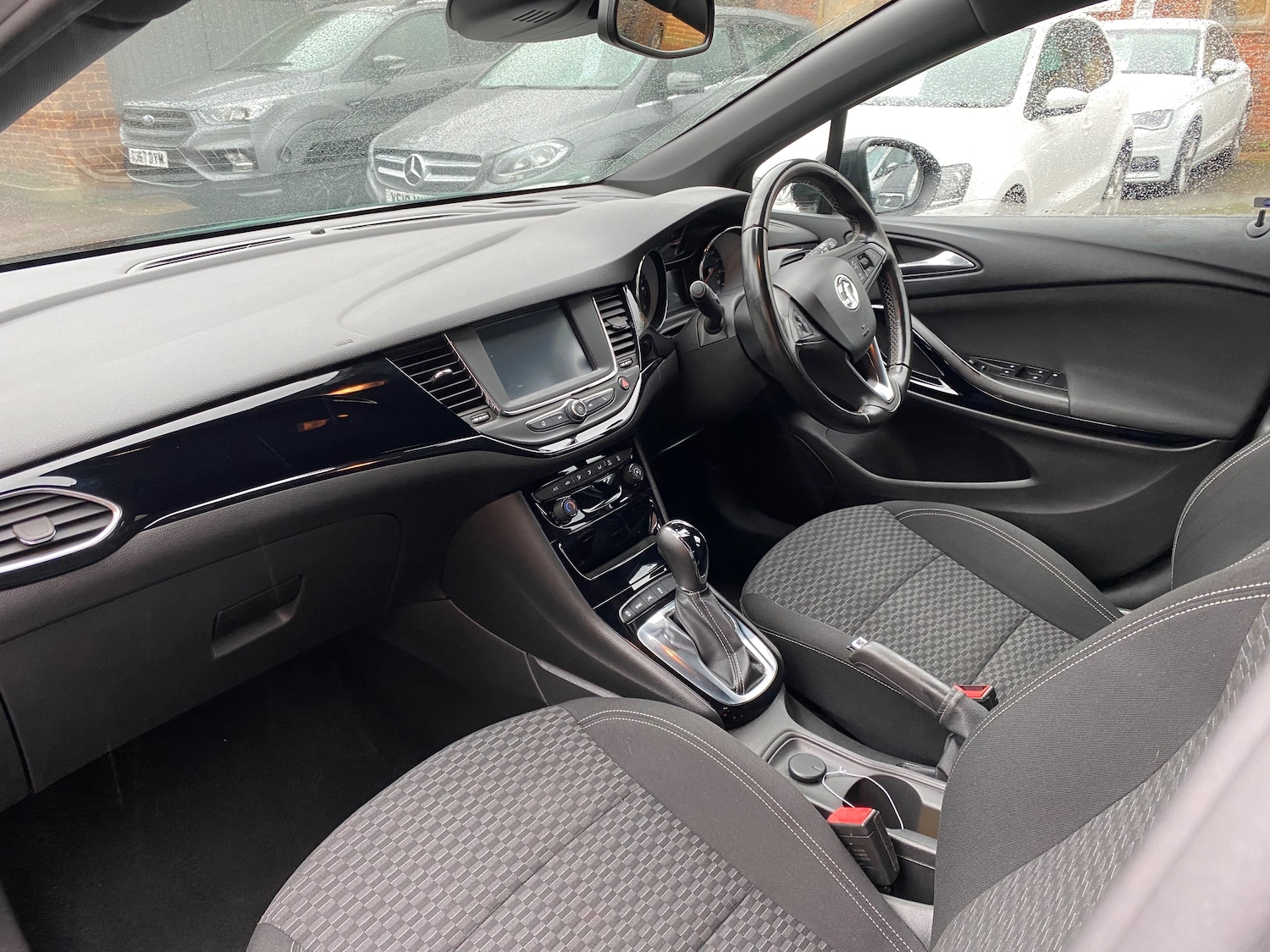 Used Vauxhall Astra 2017 for sale - 77297250: Photo 16