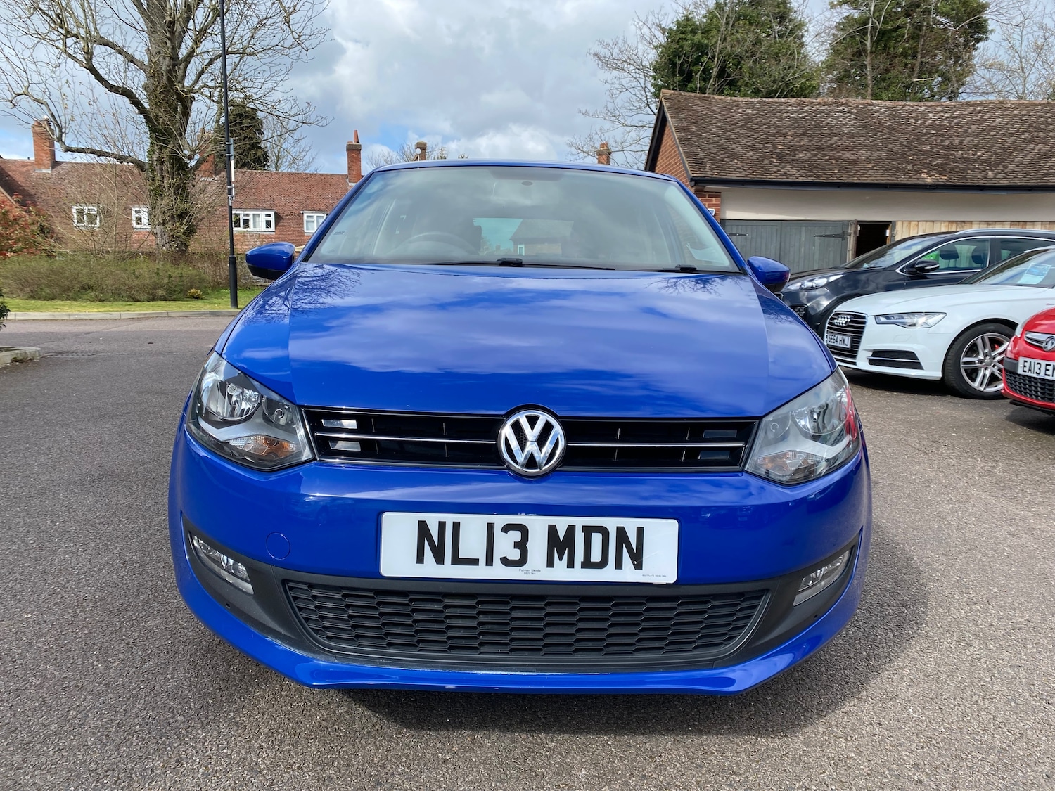 Used Volkswagen Polo 2013 for sale - 78069744: Photo 2