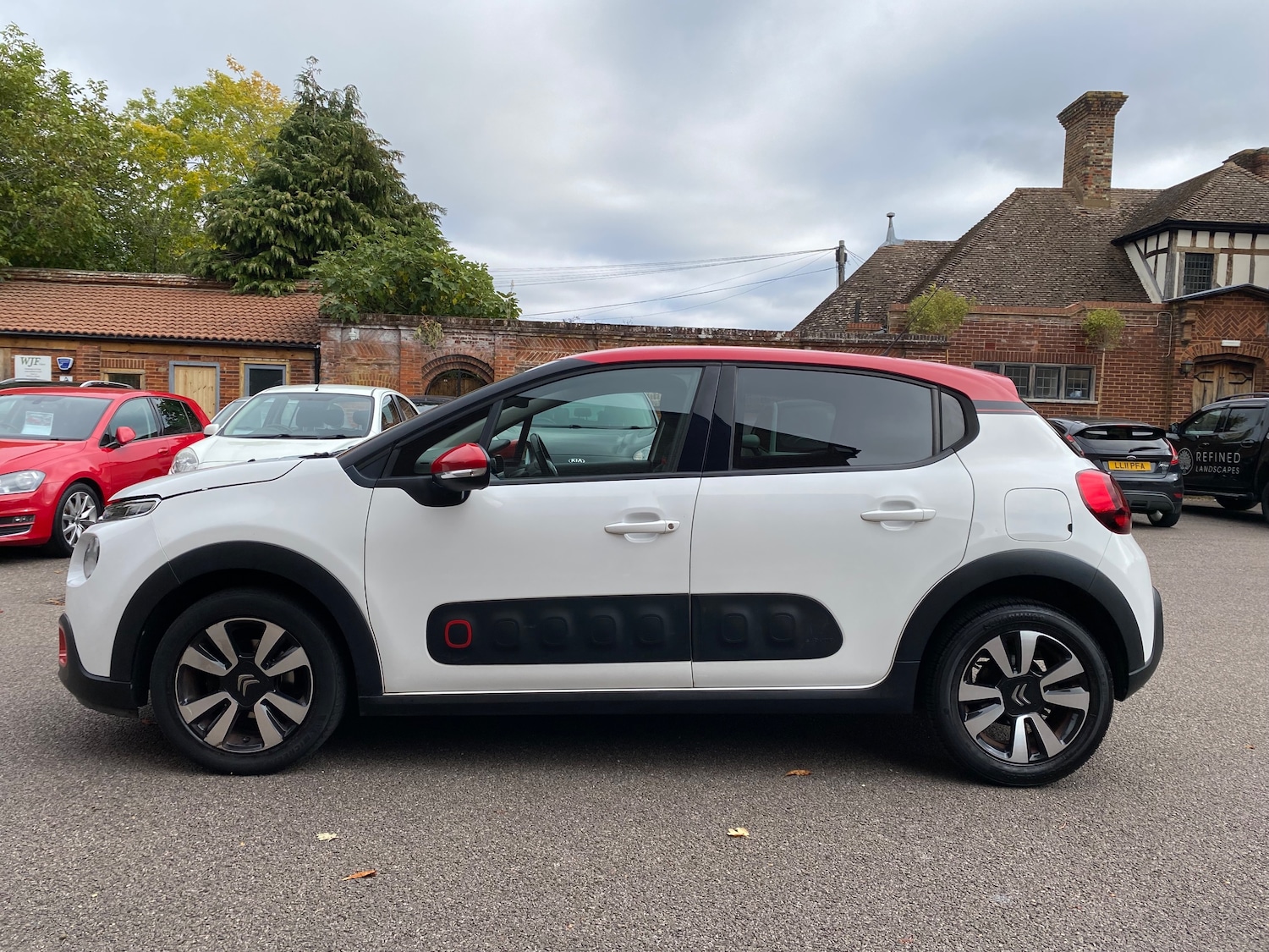 Used Citroen C3 2017 for sale - 76198179: Photo 4