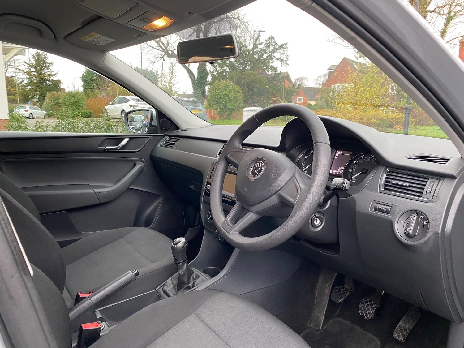 Used Skoda Rapid Spaceback 2016 for sale - 76748528: Photo 9