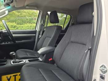 Used Toyota Hilux 2022 for sale - 74930607: Photo