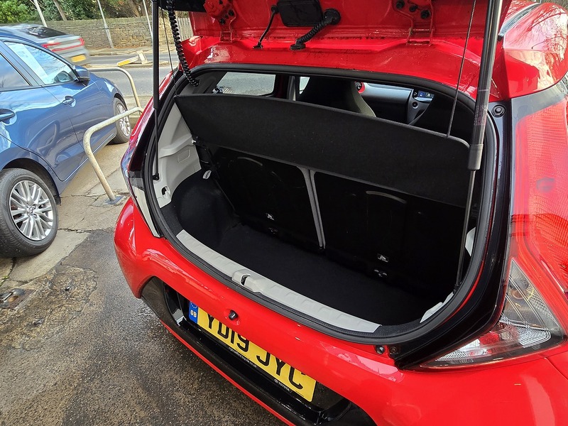 Used Toyota AYGO 2019 for sale - 76848518: Photo 8