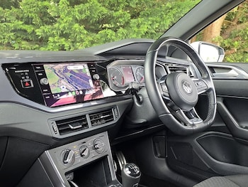 Used Volkswagen Polo 2019 for sale - 79005482: Photo
