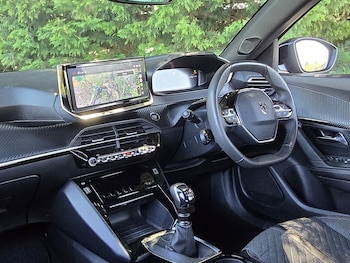 Used Peugeot 2008 2025 for sale - 79197786: Photo