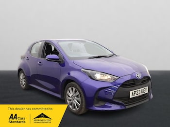 Used Toyota Yaris 2023 for sale - 79606707: Photo