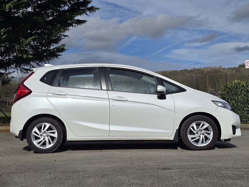 Used Honda Jazz 2016 for sale - 77716172: Photo 4