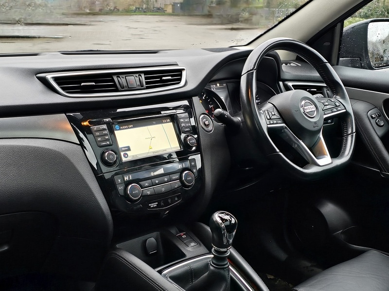 Used Nissan Qashqai 2017 for sale - 77328806: Photo 6