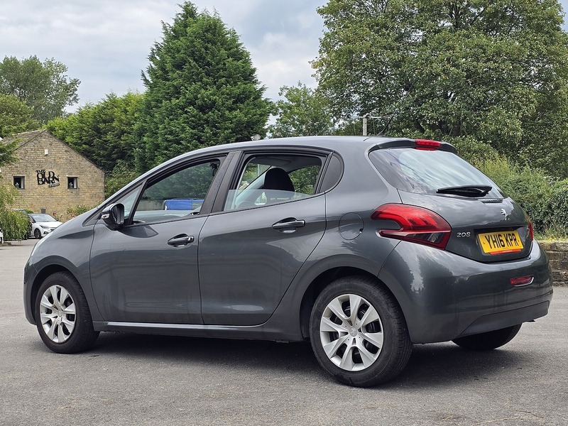 Used Peugeot 208 2016 for sale - 77437800: Photo 13