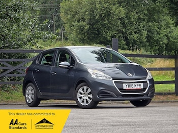 Used Peugeot 208 2016 for sale - 77437800: Photo