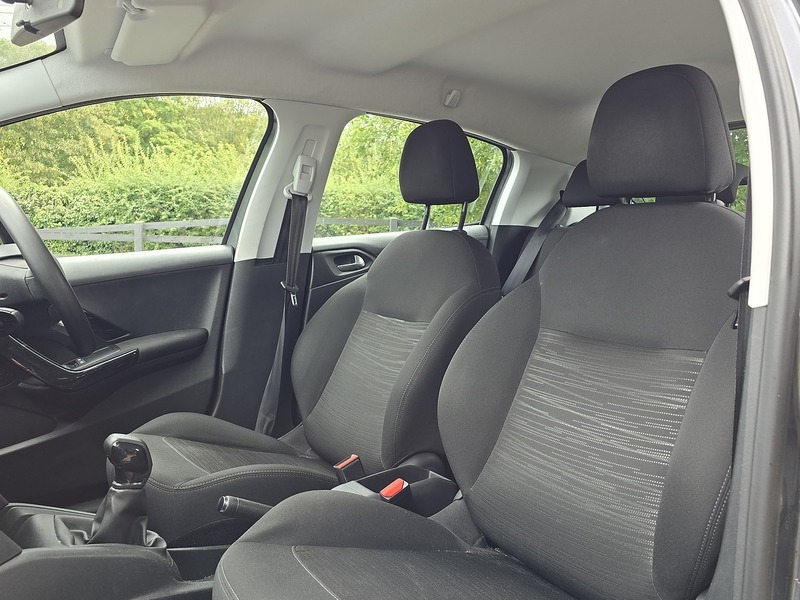 Used Peugeot 208 2016 for sale - 77437800: Photo 5