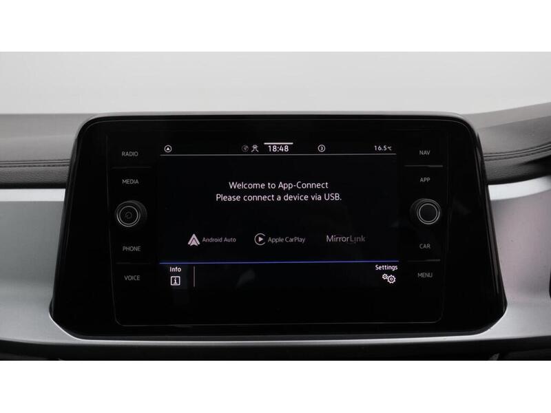 Used Volkswagen T-Roc 2023 for sale - 77558331: Photo 11