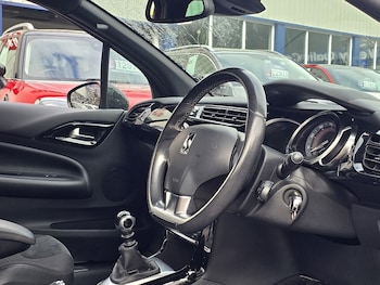 Used DS Automobiles DS 3 2017 for sale - 77704100: Photo