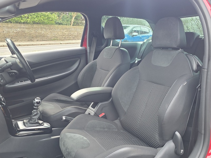 Used DS Automobiles DS 3 2017 for sale - 77704100: Photo 9