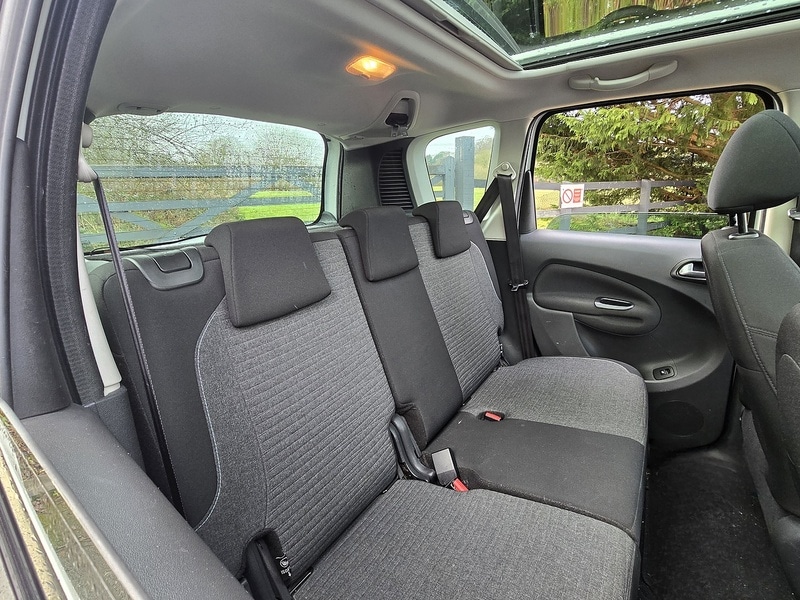 Used Citroen C3 Picasso 2016 for sale - 77180721: Photo 10