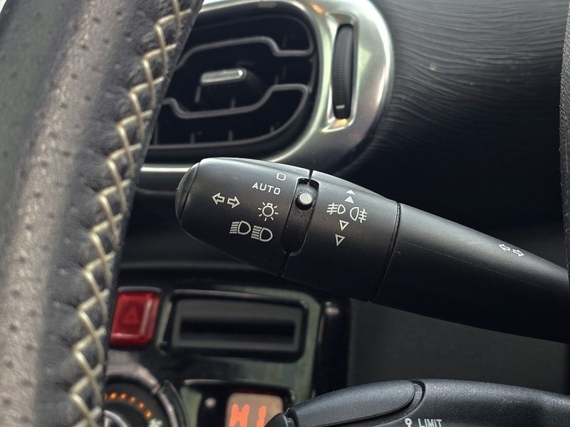 Used Citroen C3 Picasso 2016 for sale - 77180721: Photo 14