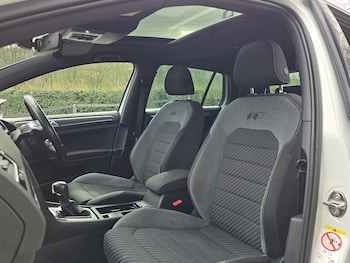 Used Volkswagen Golf 2020 for sale - 78078897: Photo