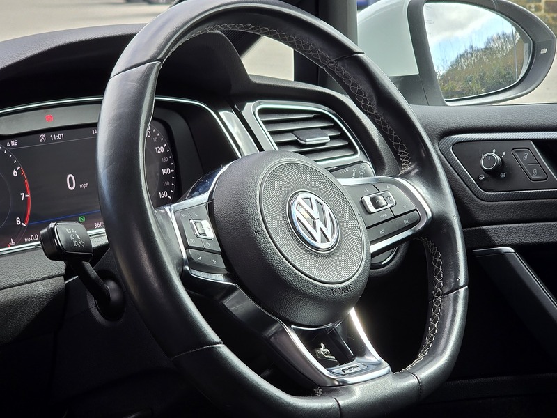 Used Volkswagen Golf 2020 for sale - 78078897: Photo 5