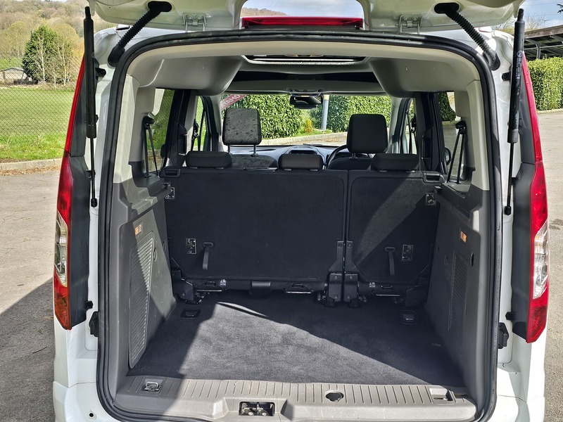 Used Ford Tourneo Connect 2021 for sale - 78201335: Photo 8