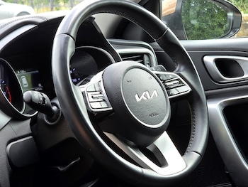 Used Kia Ceed 2022 for sale - 75567931: Photo