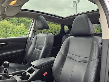 Used Nissan Qashqai 2016 for sale - 79311835: Photo