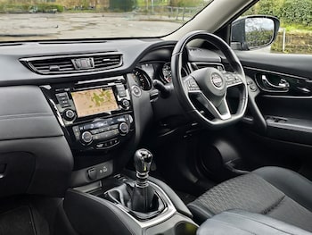 Used Nissan X-Trail 2021 for sale - 76973971: Photo