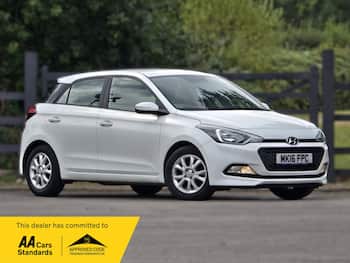 Used Hyundai i20 2016 for sale - 79647367: Photo