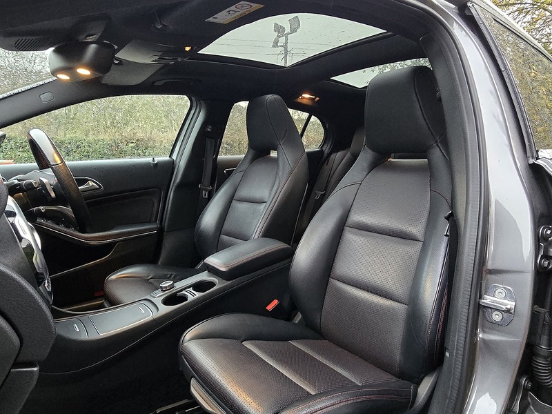 Used Mercedes-Benz GLA 2018 for sale - 76792985: Photo 3